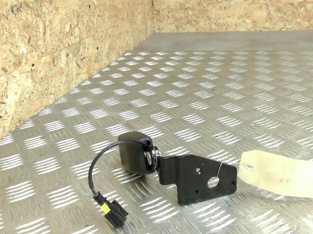Aggancio cintura sicurezza posteriore sinistro CITROEN C4 2 PHASE 1 Diésel - 1