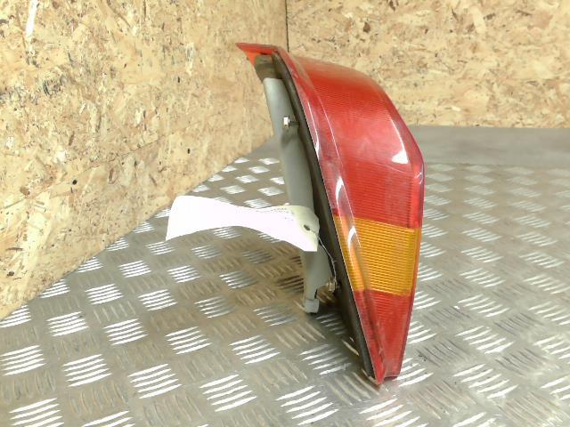 Fanale posteriore principale destro (luci) FORD FIESTA 3 PHASE 1 Gasolina - 1