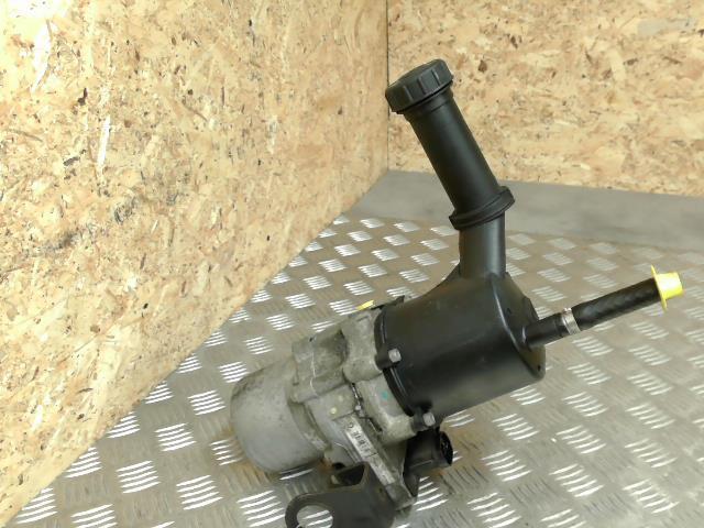 Pompe de direction CITROEN C4 1 PHASE 1 Essence - 1