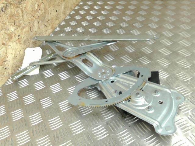 Alzacristalli elettrico posteriore sinistro RENAULT SCENIC 3 PHASE 3 Diésel - 1