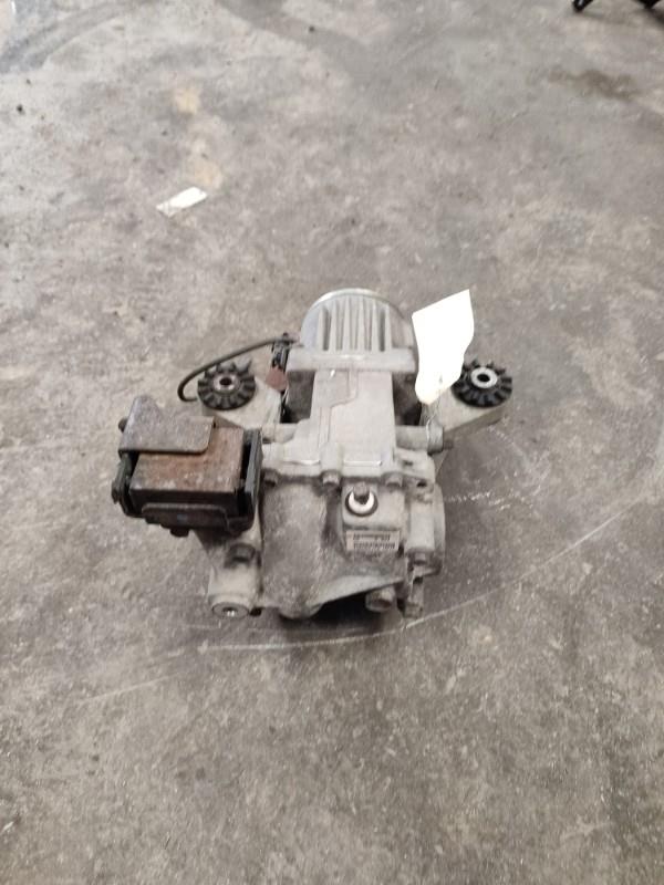 Pont (propulsion) PEUGEOT 4007 Diesel - 1