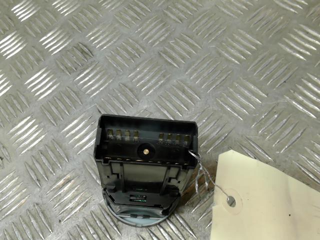 Commande de phare VOLKSWAGEN NEW BEETLE 1 PHASE 1 Essence - 1