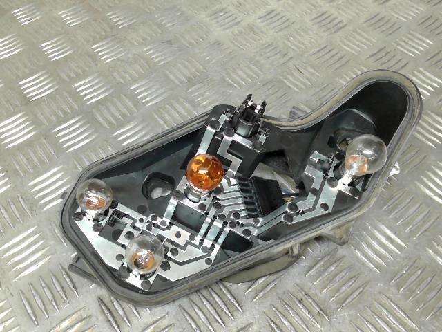 Base portalampade fanale posteriore sinistro OPEL CORSA D PHASE 2 Diésel - 1
