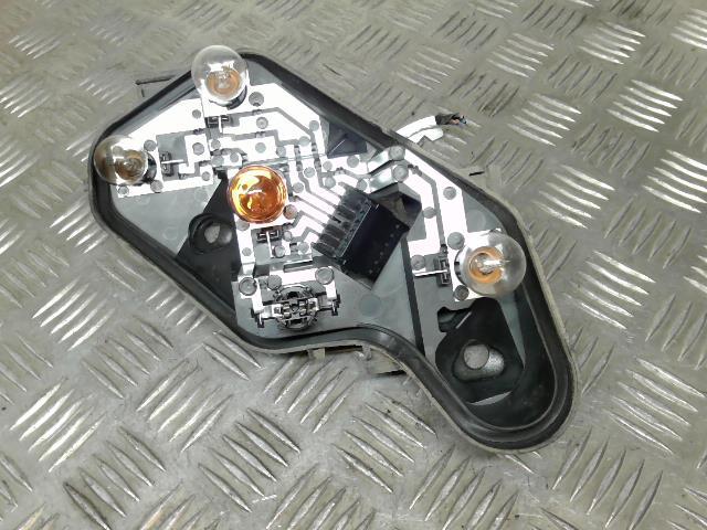 Base portalampade fanale posteriore destro OPEL CORSA D PHASE 2 Diésel - 1