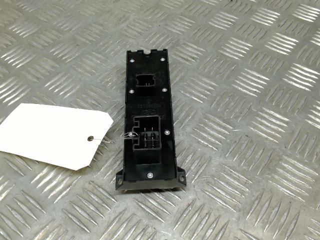 Interruttore lavacristalli anteriore sinistro FORD C-MAX 1 PHASE 1 Diésel - 1
