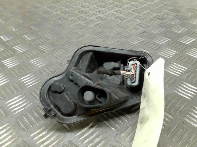 Base portalampade fanale posteriore destro RENAULT MEGANE 3 PHASE 1 BREAK Diésel - 1