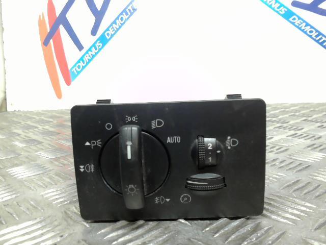 Commande de phare FORD FOCUS 2 PHASE 1 Diesel - 1