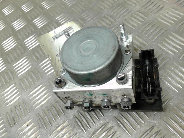 Blocco ABS (antibloccaggio freni) NISSAN NOTE 1 PHASE 1 Gasolina - 1