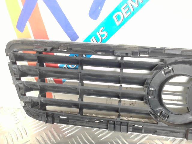 Calandre AUDI A4 1 AVANT PHASE 1 BREAK Diesel - 1