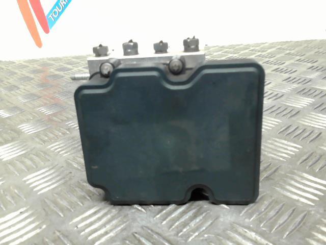 Blocco ABS (antibloccaggio freni) RENAULT CLIO 4 PHASE 1 BREAK Diésel - 1