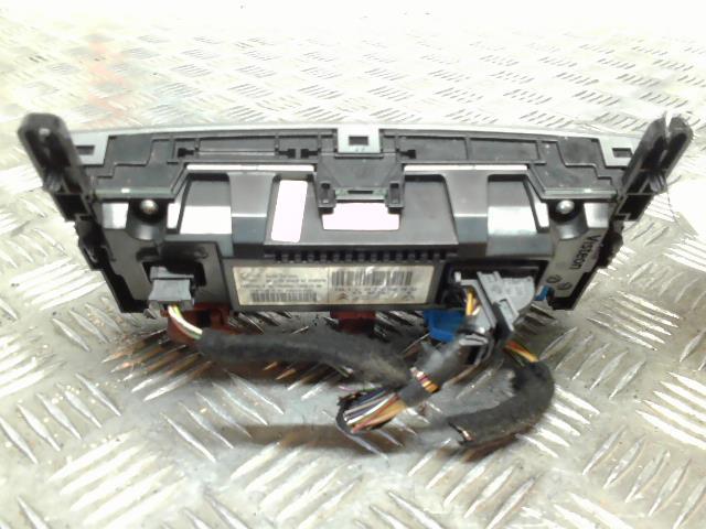 Commande chauffage CITROEN C5 1 PHASE 2 BREAK Diesel - 1