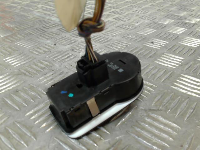 Commande de phare OPEL CORSA D PHASE 1 Diesel - 1