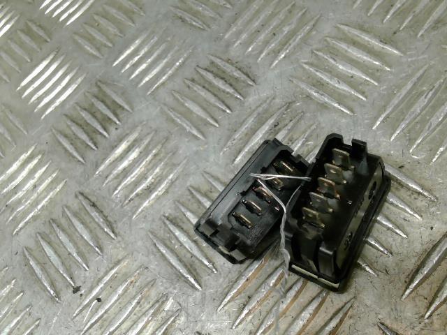 Interruttore lavacristalli anteriore sinistro PEUGEOT 106 PHASE 2 Gasolina - 1