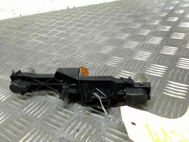 Base portalampade fanale posteriore destro DACIA SANDERO 1 Diésel - 1