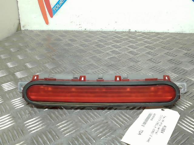 Luce stop centrale TOYOTA COROLLA VERSO 2 PHASE 1 Diésel - 1