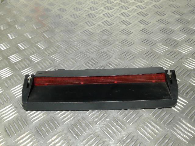 Luce stop centrale VOLKSWAGEN PASSAT 5 Diésel - 1