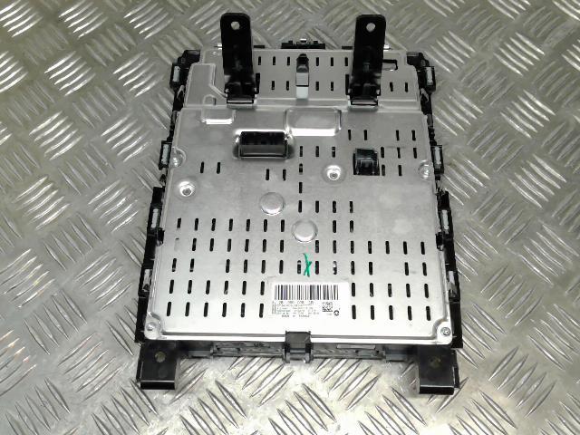 Ecran GPS RENAULT MEGANE 4 PHASE 1 Essence - 1