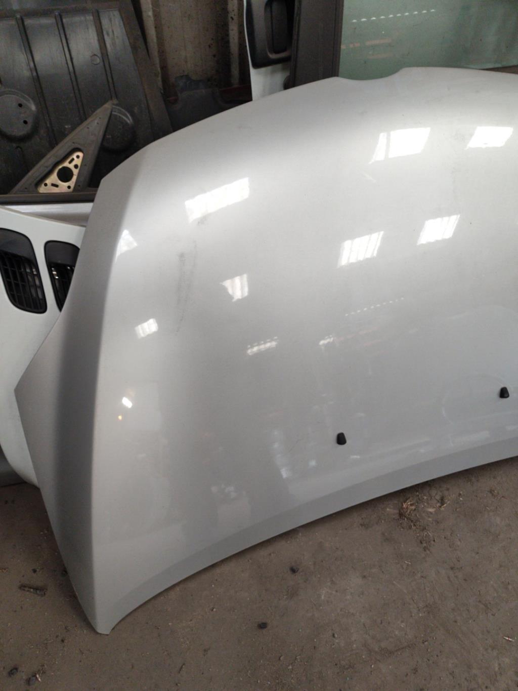 Capot MAZDA 5 1 PHASE 1 Diesel - 1