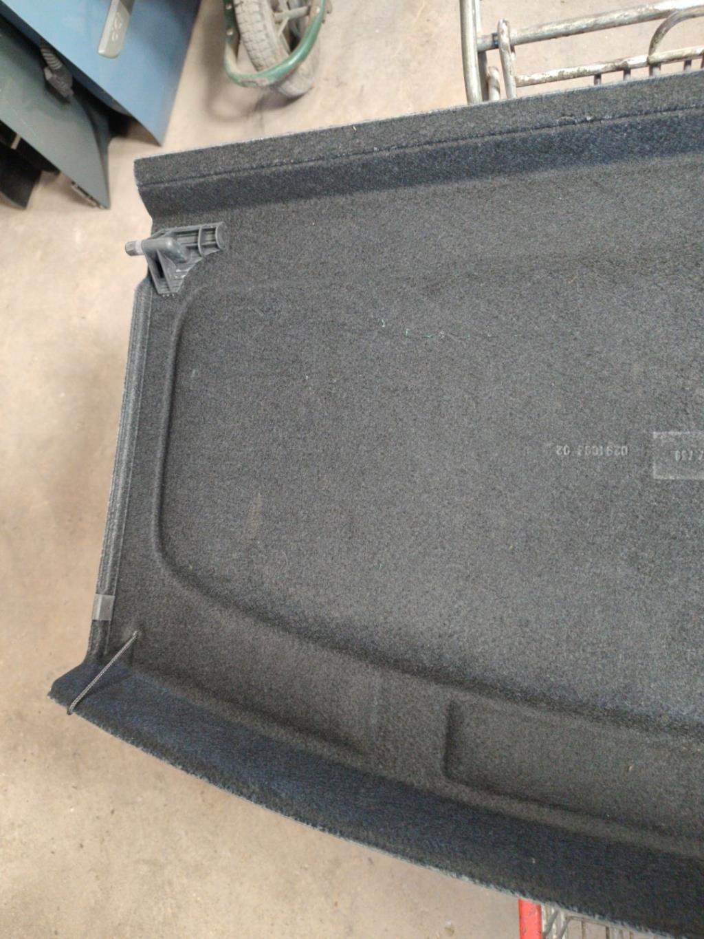 Plage arriere VOLKSWAGEN GOLF 5 Diesel - 1