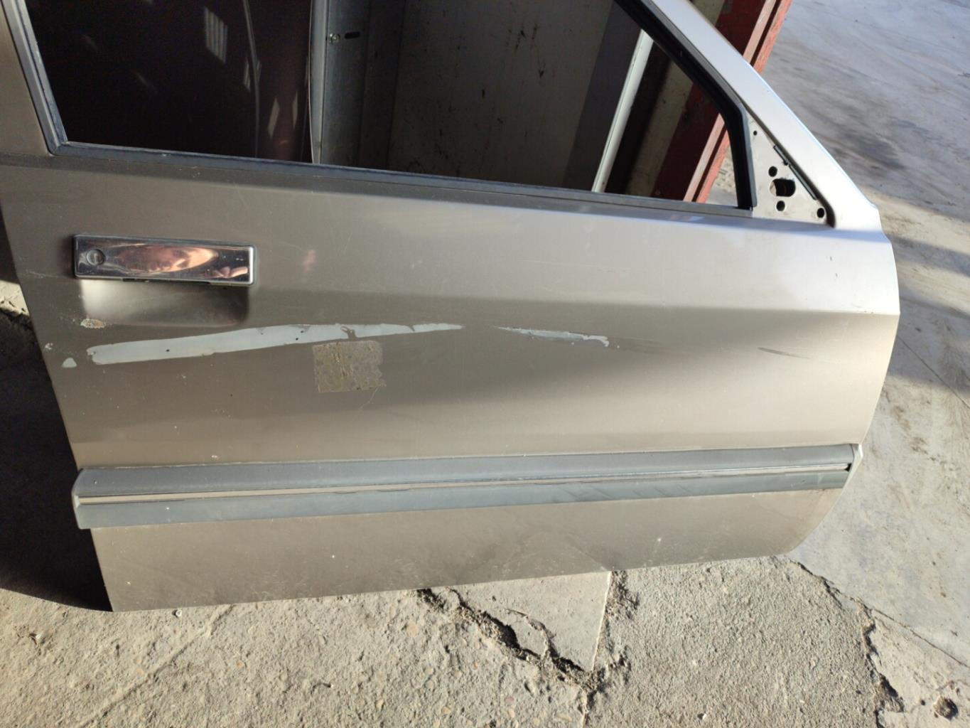 Porte avant droit RENAULT R21 PHASE 2 Essence - 1