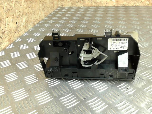 Commande chauffage PEUGEOT 406 COUPE Essence - 1