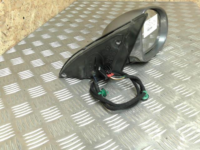 Specchietto retrovisore destro VOLKSWAGEN PASSAT 5 BREAK Diésel - 1