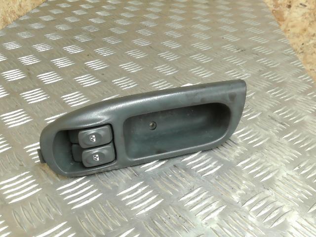 Interruttore lavacristalli anteriore sinistro RENAULT SCENIC 1 PHASE 2 Diésel - 1