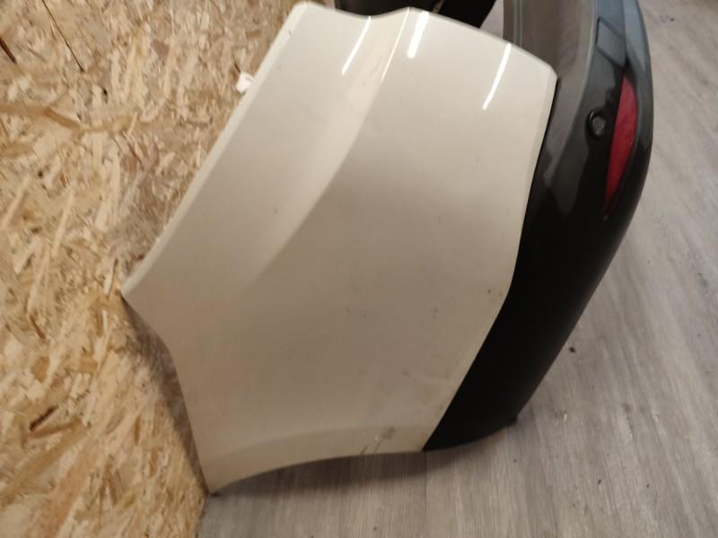 Pare choc arriere RENAULT MEGANE 3 PHASE 1 BREAK Diesel - 1