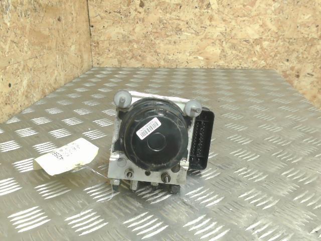 Blocco ABS (antibloccaggio freni) TOYOTA YARIS 3 PHASE 1 Diésel - 1