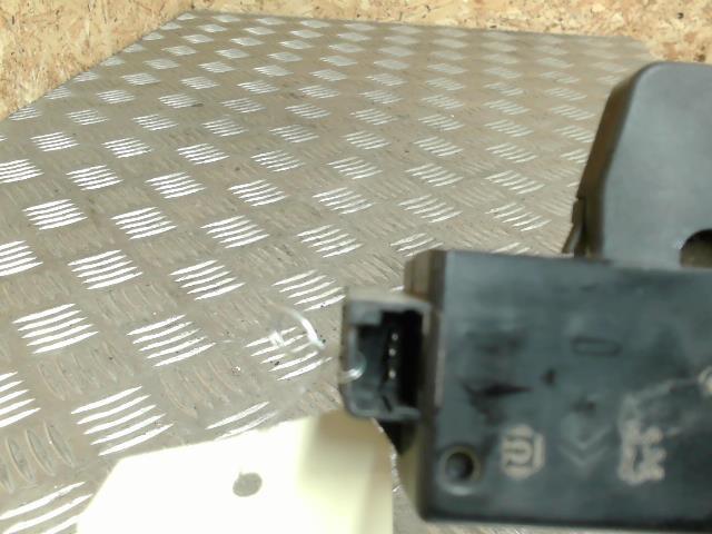 Serrure de hayon CITROEN C5 1 PHASE 1 BREAK Diesel - 1