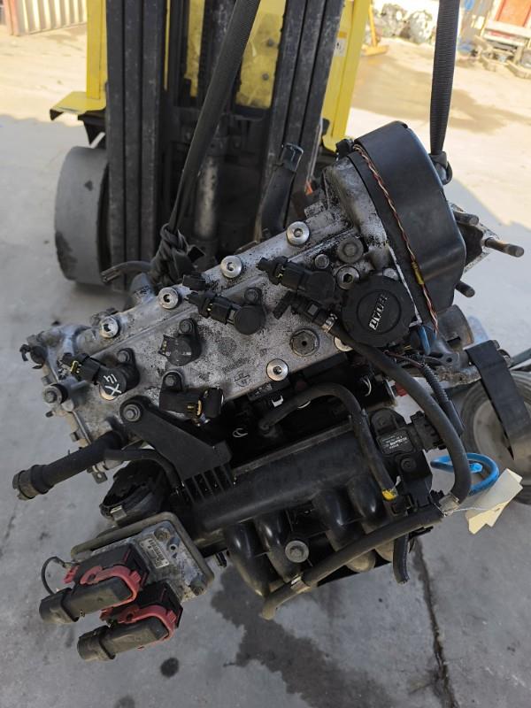 Moteur FIAT PUNTO 2 PHASE 2 Essence - 1
