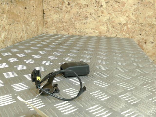 Aggancio cintura sicurezza posteriore destro CITROEN C4 PICASSO 1 Diésel - 1