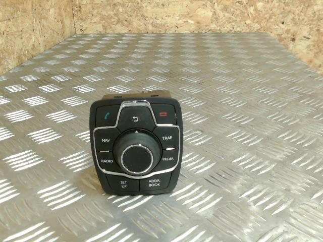 Commande autoradio DS DS5 PHASE 2 Diesel - 1
