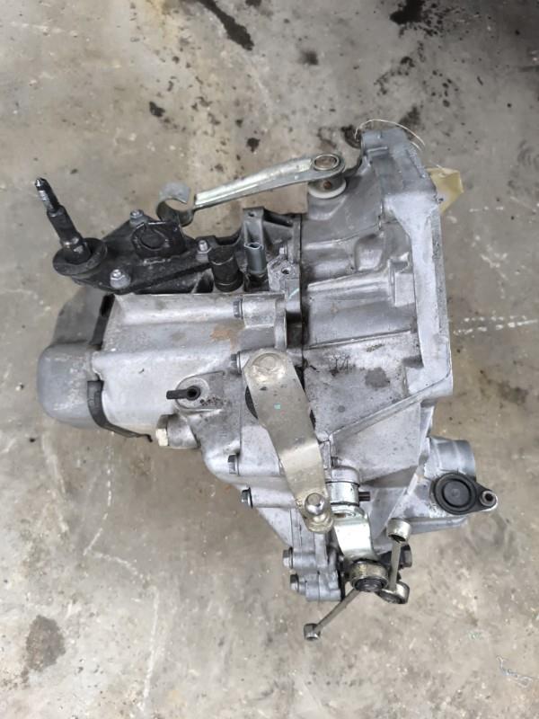Boite de vitesses PEUGEOT 206 PHASE 2 Essence - 1