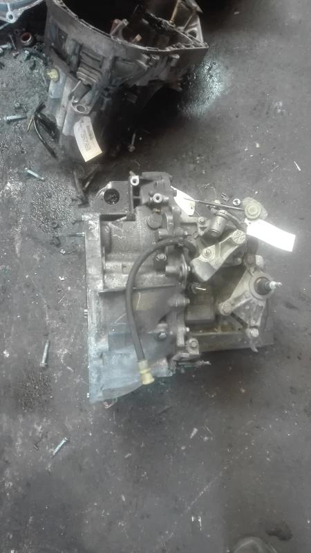 Boite de vitesses RENAULT SCENIC 2 PHASE 2 Diesel - 1