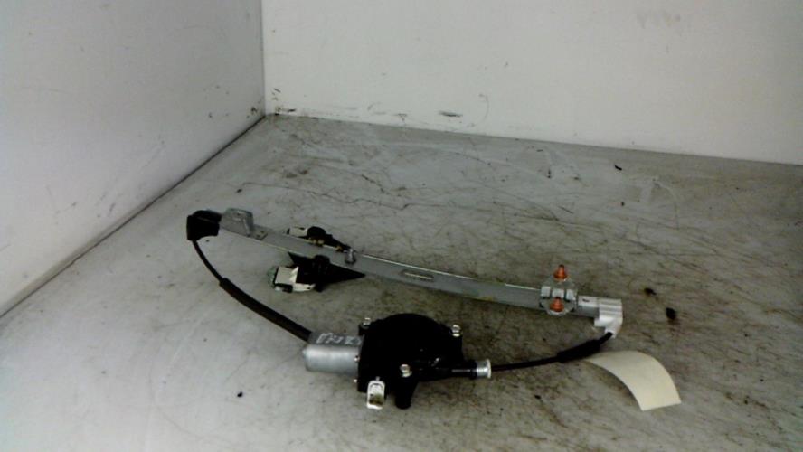 Leve vitre electrique avant...