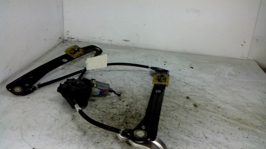 Leve vitre electrique avant...