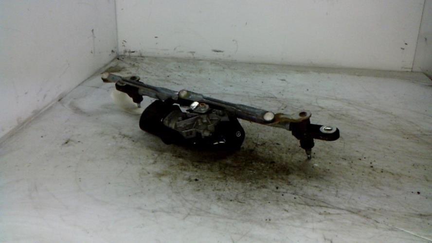 Moteur essuie glace avant -...