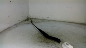 Bras essuie glace avant droit