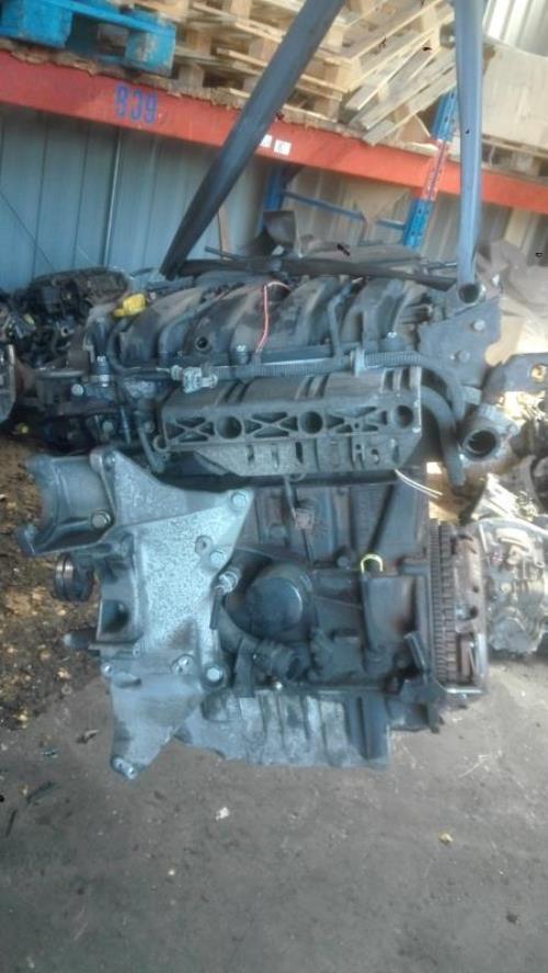 Moteur - RENAULT LAGUNA 2...