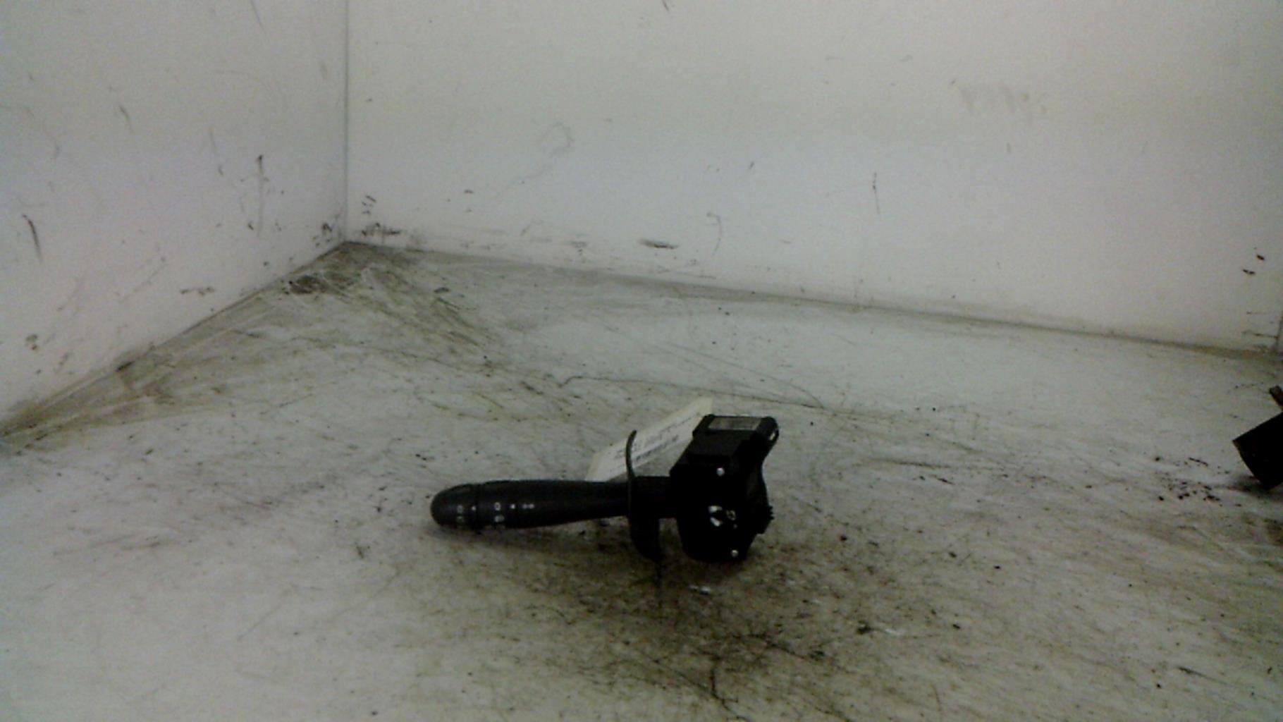 Commodo phare RENAULT CLIO 2 CAMPUS PHASE 1 Diesel - 1