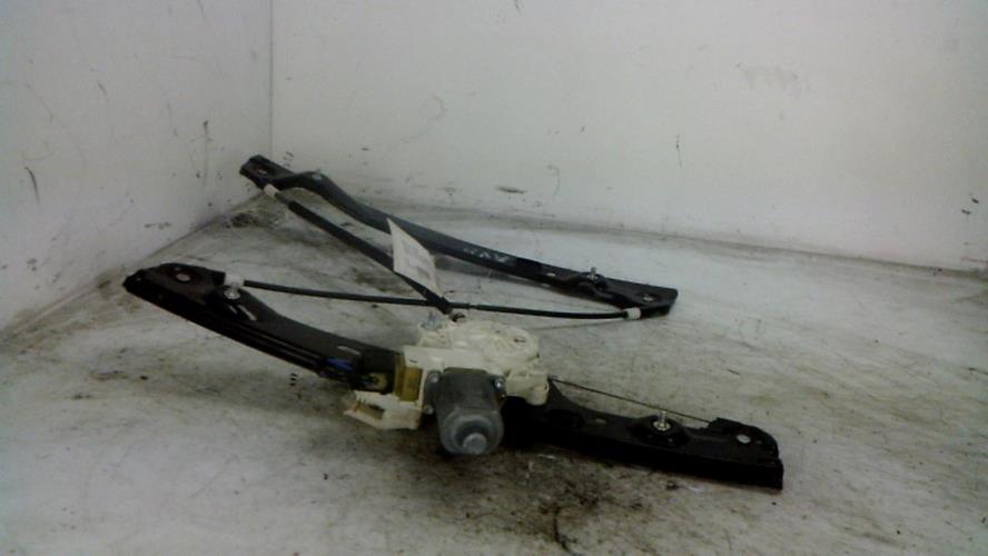 Leve vitre electrique avant...