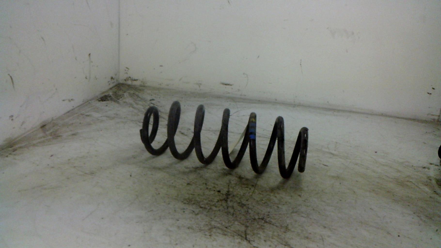 Ressort de suspension arriere AUDI A3 2 PHASE 1 Diesel - 1
