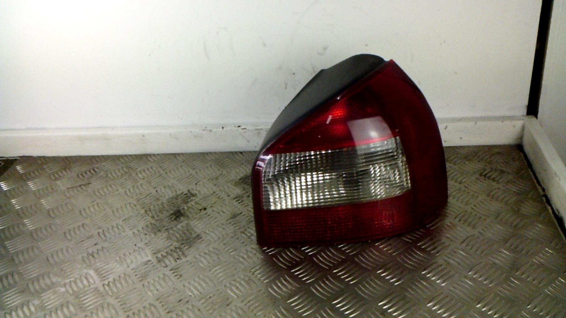Feu arriere principal droit (feux) AUDI A3 1 PHASE 2 Diesel - 1