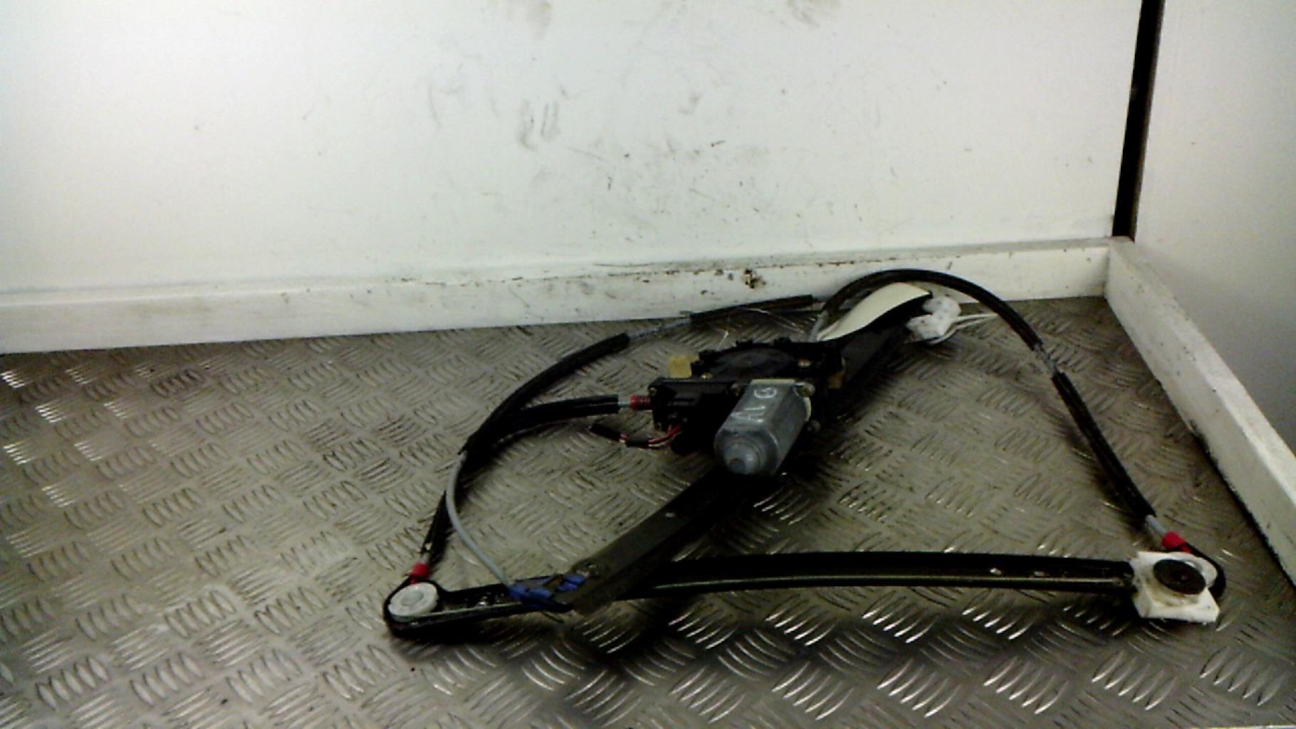 Leve vitre electrique avant gauche AUDI A3 1 PHASE 2 Diesel - 1