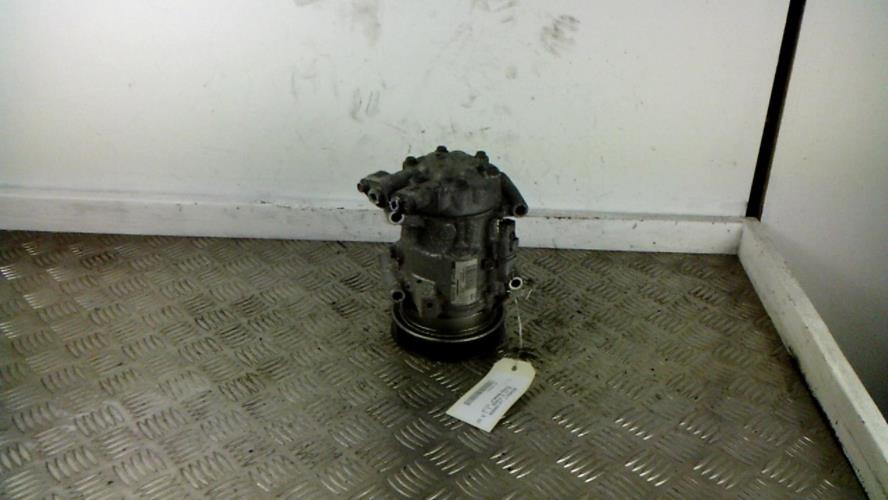 Compresseur clim - RENAULT...