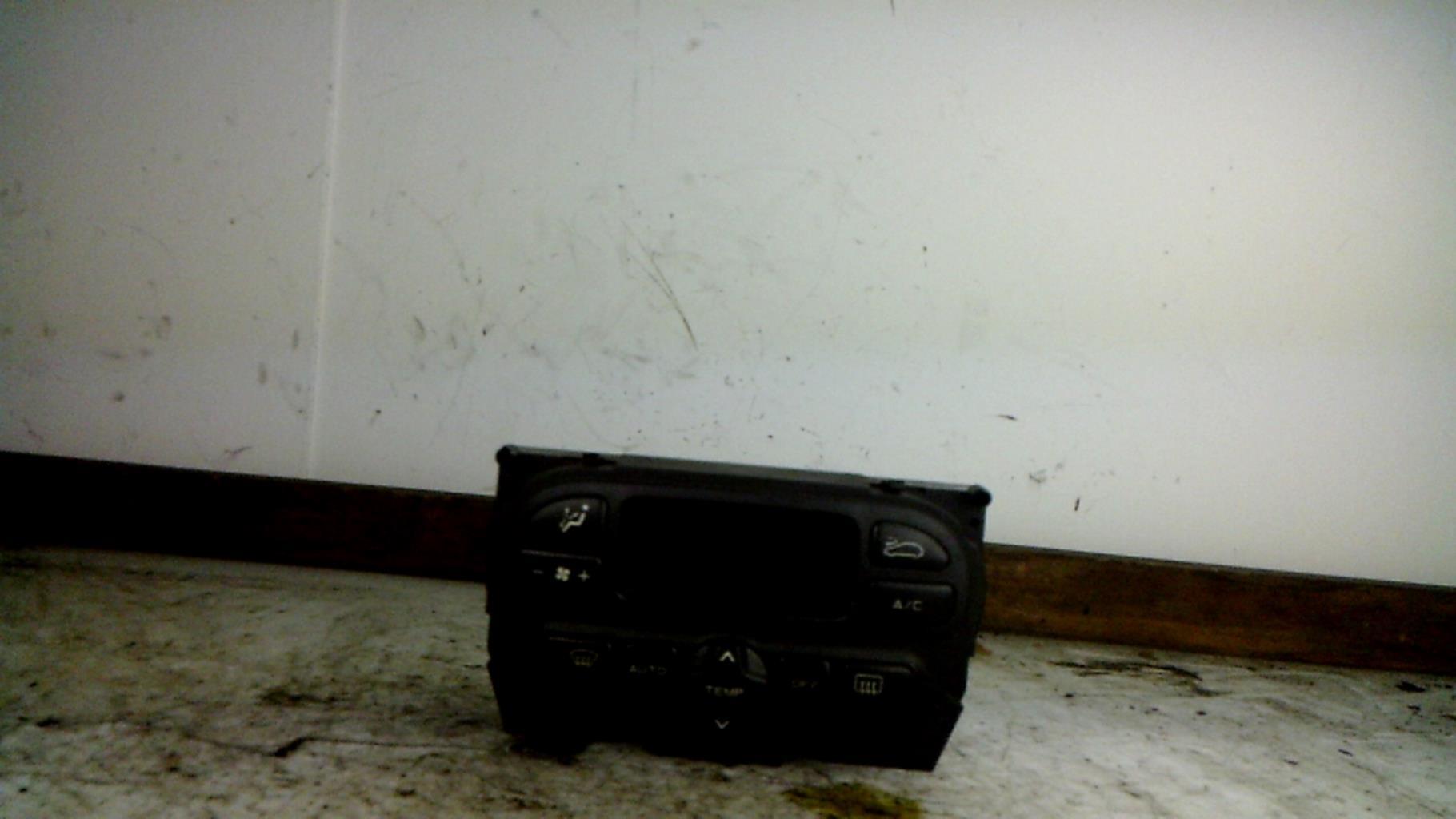 Commande chauffage PEUGEOT 206 PHASE 1 Essence - 1