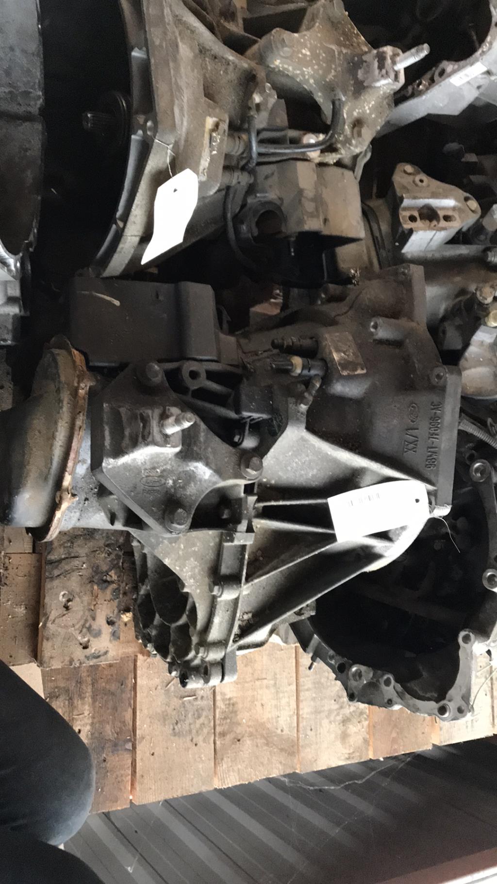 Boite de vitesses FORD FIESTA 5 PHASE 1 Essence - 1