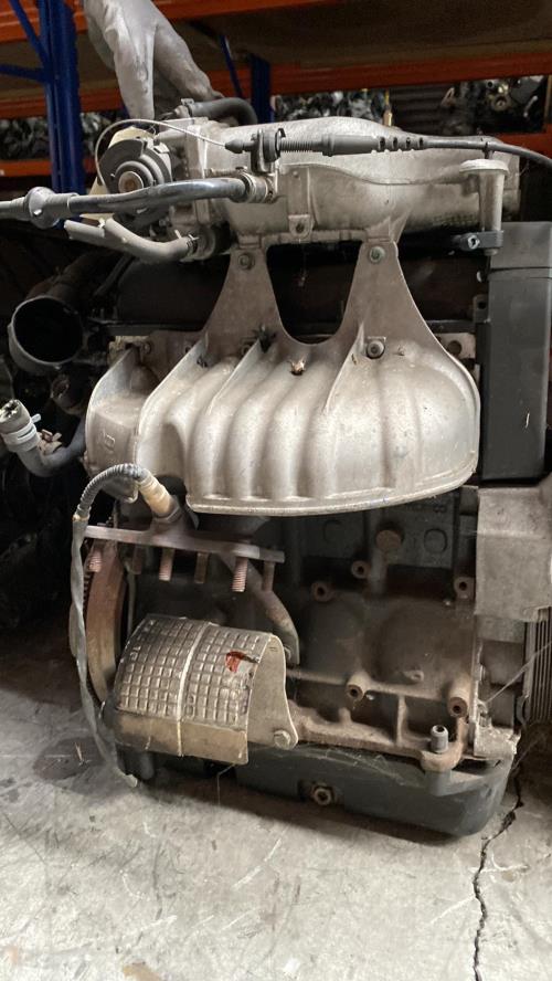 Moteur - VOLKSWAGEN GOLF 4