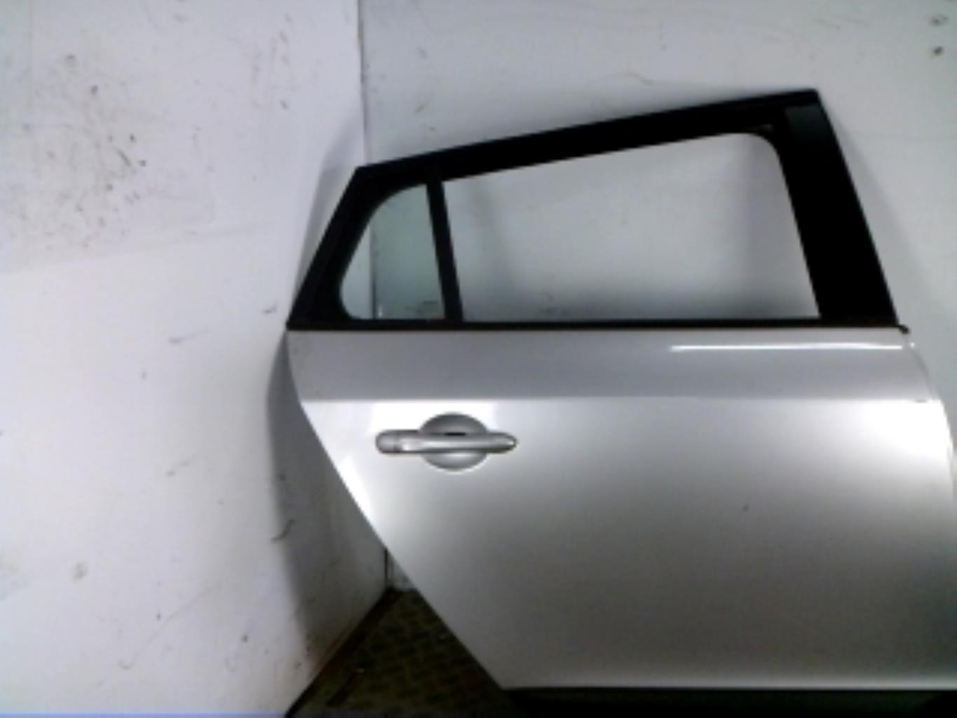 Porte arriere droit RENAULT MEGANE 3 PHASE 1 BREAK Diesel - 1
